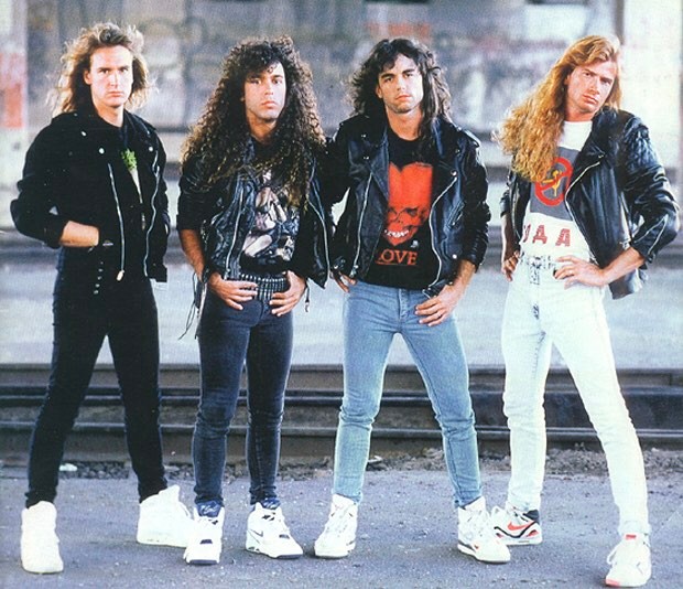dave mustaine megadeth nike air tech challenge ii hot lava group.jpg